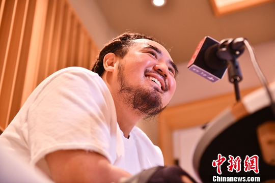 点击进入下一页