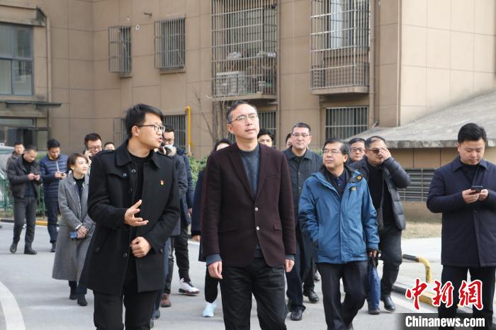 参观合肥市大圩镇 赵强 摄