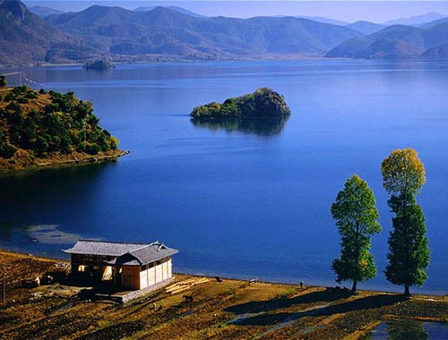 泸沽湖,丽江泸沽湖