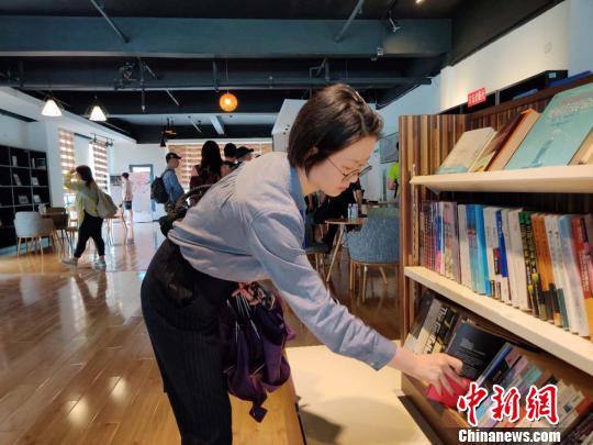 探访青岛海峡两岸文化创意产业园：融合、融智、融创