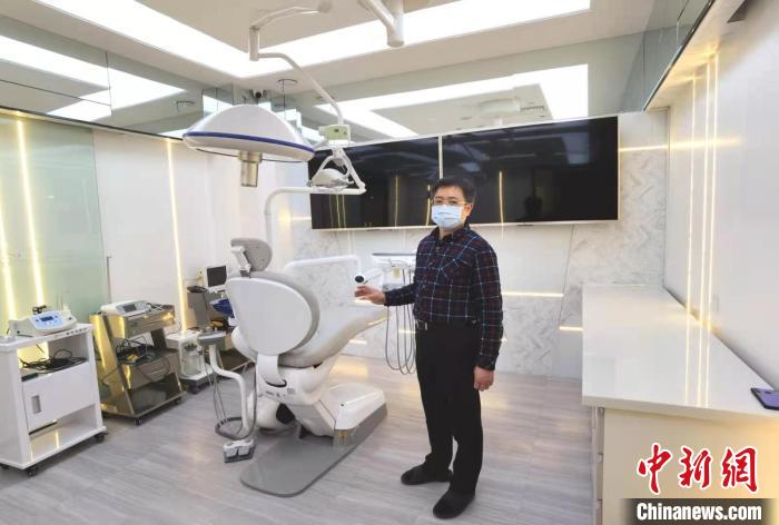 “70后”台湾青年投身大陆口腔健康事业新“蓝海”
