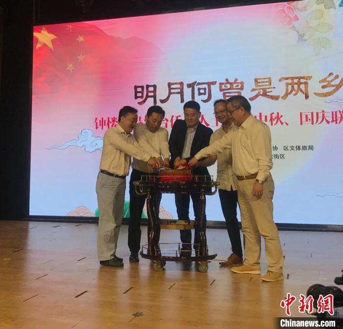 点击进入下一页