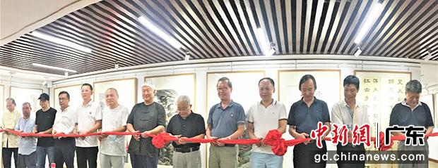 墨舞金秋——广东人文艺术研究会会员精品展开慕　主办方供图