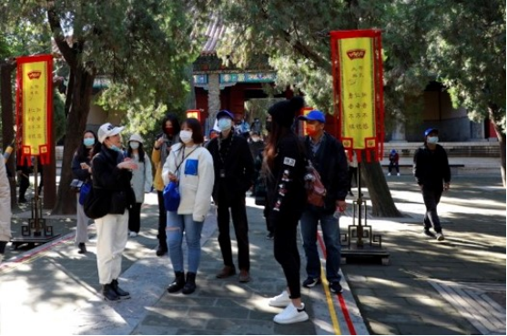 新闻稿-第十八届“齐鲁风·两岸情”台湾青年中华文化研习营在济南成功举办381