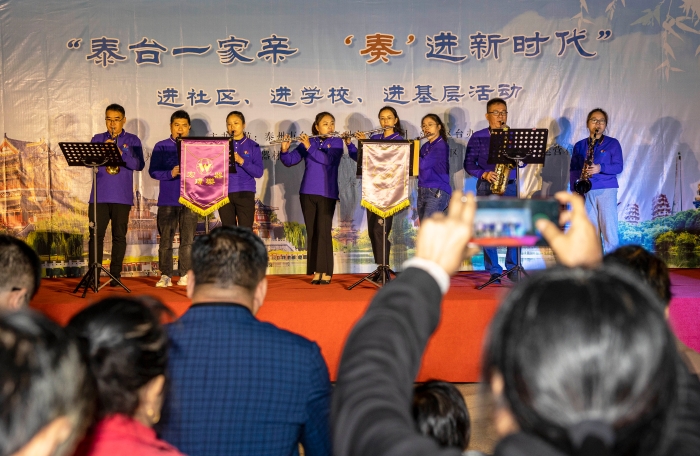 3. 策划开展奏进新时代活动
