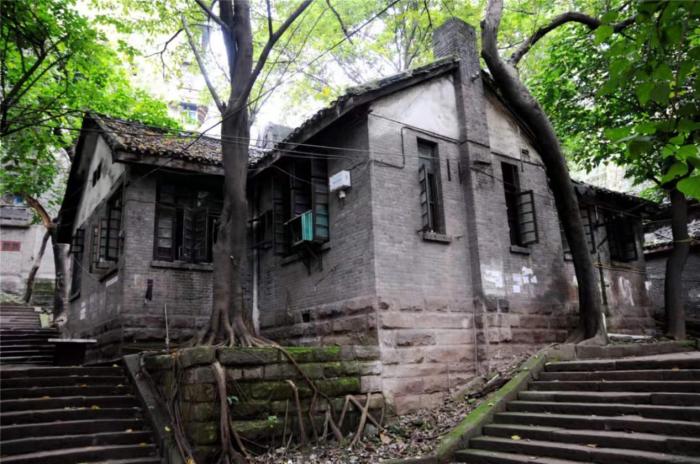 图为豫丰里·新生村一角。 受访者 供图