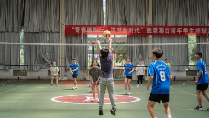 1、“青春德阳行·筑梦新时代”第五届港澳台大学生研习营走进德阳高职院校571