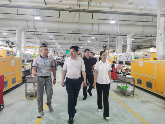 省台办一级巡视员陈世强调研黄石对台工作254