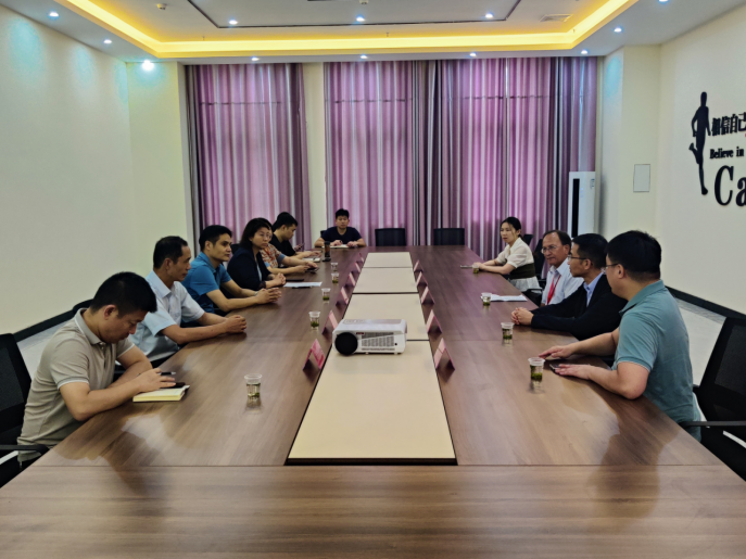 台湾苗栗县参访团到襄州区考察204