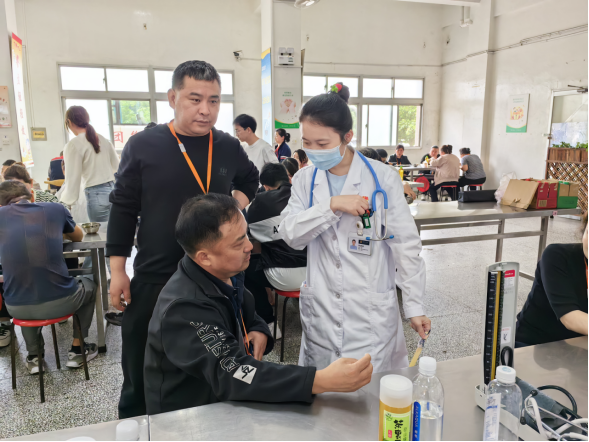 合肥市台办开展义诊进台企活动278 合肥市台办开展义诊进台企活动278