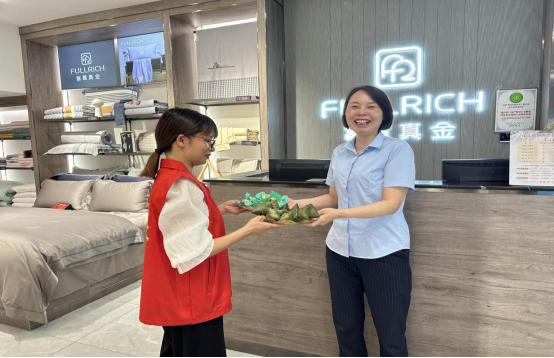 涉台教育基地牛角冲社区举办“情系两岸一家亲”端午节活动269 涉台教育基地牛角冲社区举办“情系两岸一家亲”端午节活动269