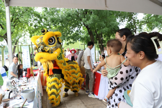 “泉”在济南过暑假 茗香两岸大明湖台湾茶专场品鉴会启动1368