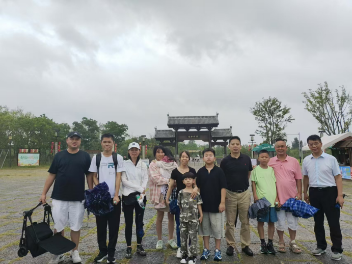 阜台联姻家庭家乡行活动成功举办355 阜台联姻家庭家乡行活动成功举办355