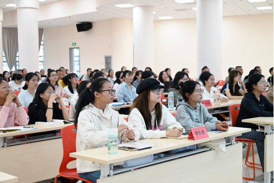 1-台湾台东大学师生曲靖行237