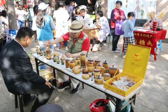 特色市集 共庆华诞 省市台办、港澳办交往交流处支部联合开展双报到活动534