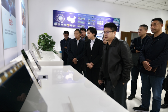 （定稿）省台办主任刘晓晨一行调研台资企业（送审稿）267