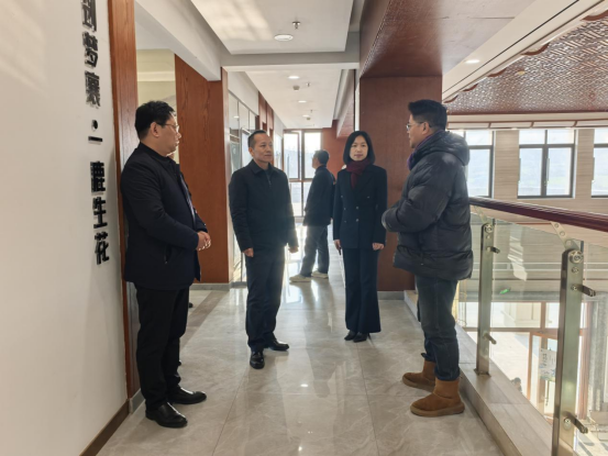 省台办一行赴襄州区调研台青工作75 省台办一行赴襄州区调研台青工作75