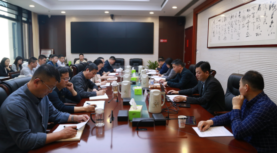 省委台办举办深入贯彻中央八项规定精神学习教育读书班辅导报告会暨理论学习中心组（扩大）学习交流会230
