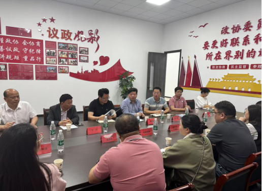 2025年咸宁市台资企业用工需求现场对接会走进校园29