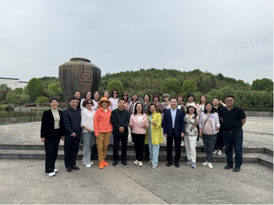 台湾工商妇女协会访问团到宣城参访352 台湾工商妇女协会访问团到宣城参访352