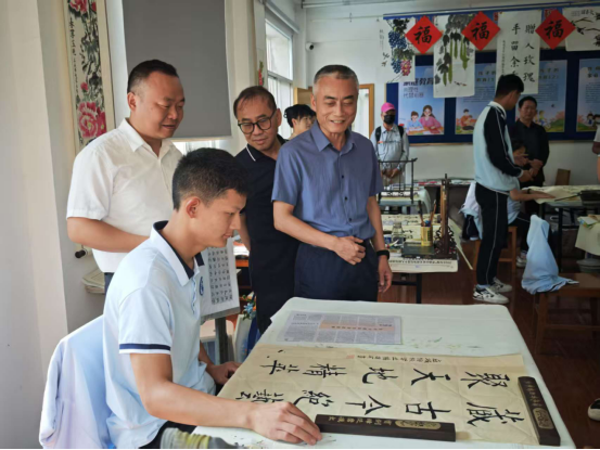 0523（省台办）孝感市台协“六一”走进特教学校传递爱心 (1)24