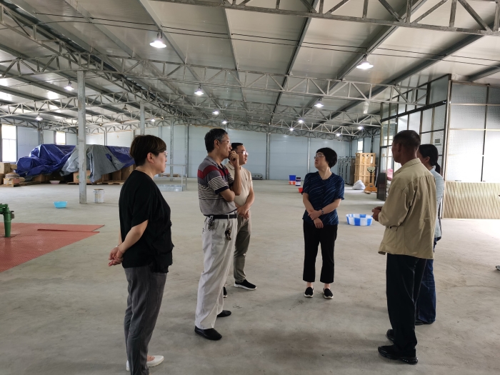 在台资企业天宝祥老工艺茶业基地调研