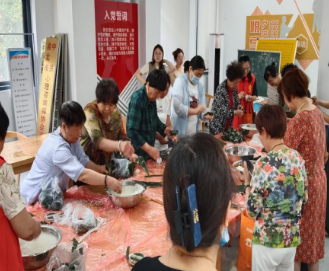 淮北市开展“粽叶飘香暖台心”活动