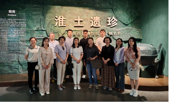 淮南市举办台港澳侨人士看淮南活动99 淮南市举办台港澳侨人士看淮南活动99