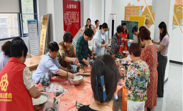 淮北市台办开展“粽叶飘香暖台心”主题活动198 淮北市台办开展“粽叶飘香暖台心”主题活动198