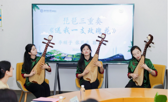 第十一届珠台高校文化交流营暨北京师范大学珠海校区生态环境及绿色发展体验营活动（新闻通稿）534