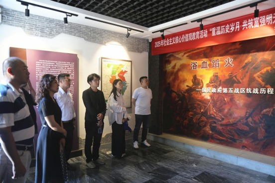 台商来老河口市开展经贸交流活动223