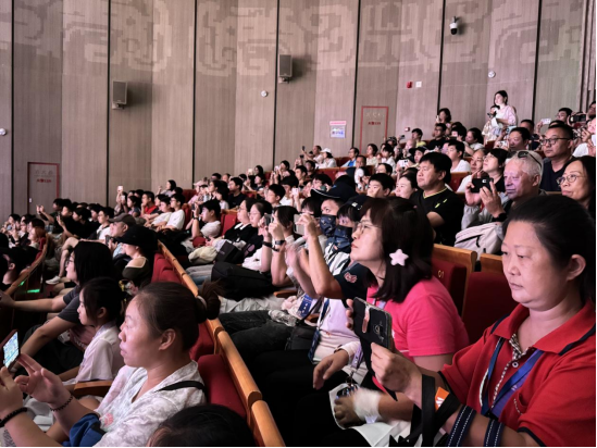 省博编钟声中感受千年文明，曹操出行无障碍服务暖心护航205