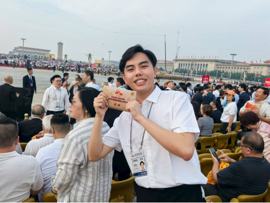台湾大学生亲临现场观礼深感无限自豪102