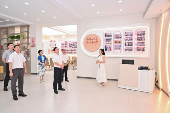 （改）肖正波书记调研淮川街道联城社区(定)290