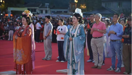 3.两岸同胞“潮玩拜月祭”中秋拜月大典暨第三届柳江古镇明月节成功举办531