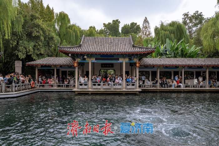 半个月涨了1米,济南趵突泉水位再创新高544 半个月涨了1米,济南趵突泉水位再创新高544