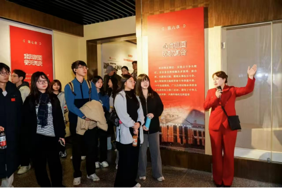 湖北组织台湾大学生开展系列活动纪念台湾光复80周年477