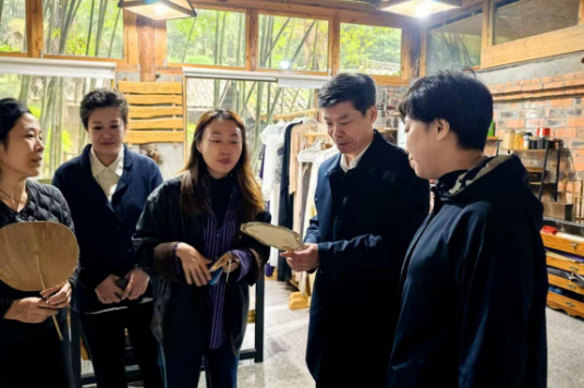 海协会副会长仇开明调研四川对台工作