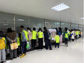 青少年宫参观台企活动新闻稿712 青少年宫参观台企活动新闻稿712