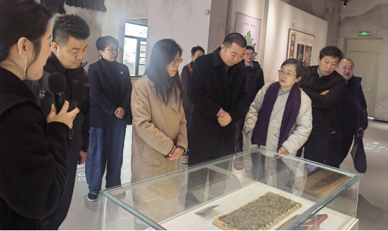 民革甘肃省委会赴蕲春县开展137 民革甘肃省委会赴蕲春县开展137