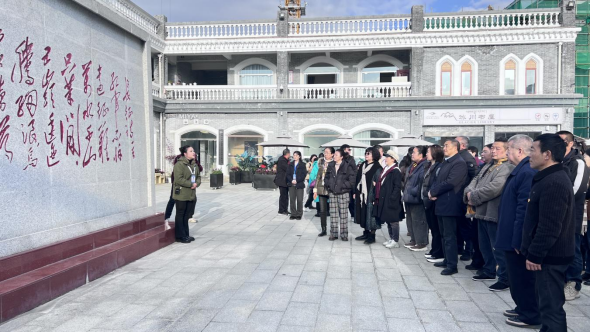 2.爱心汇聚两岸情 寒冬送暖情更浓1646 2.爱心汇聚两岸情 寒冬送暖情更浓1646