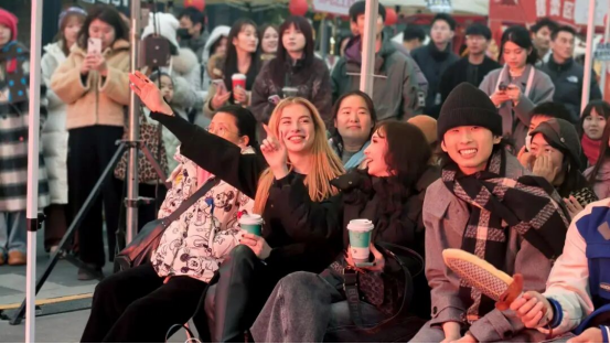 声暖冬至 创响江城”汉台青年生活文化季启(1)884 声暖冬至 创响江城”汉台青年生活文化季启(1)884