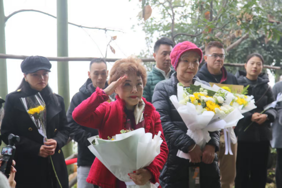 传承英烈精神 联结两岸深情——83岁台胞杨燕跨越海峡赴合川祭拜姨父杨瑞符将军505