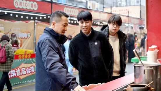 �׽��人̨����ʳ�ڳ�����1��4��1391