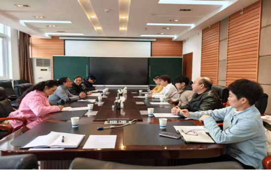 六盘水市台办到六盘水师范学院走访慰问台籍教师89