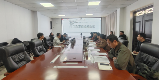 台湾大健康产业联盟协会一行赴新郑洽谈19