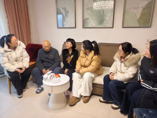 岁寒情更浓 慰问暖台心68 岁寒情更浓 慰问暖台心68