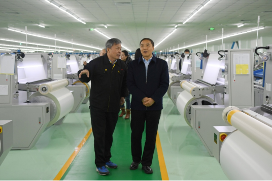 2.四川省委台办副主任孙树学率队开展新春走访慰问台商台企487