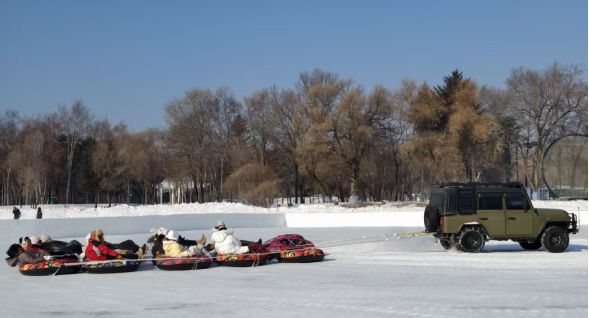 冰雪为笺书情谊，青春作舟梦启航(1)1158