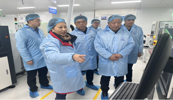 襄阳市政协副主席蒙世远带队开展招商引资活动80